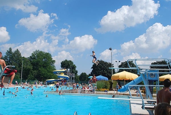 Wiberg Aquatic Center Brookfield Wisconsin